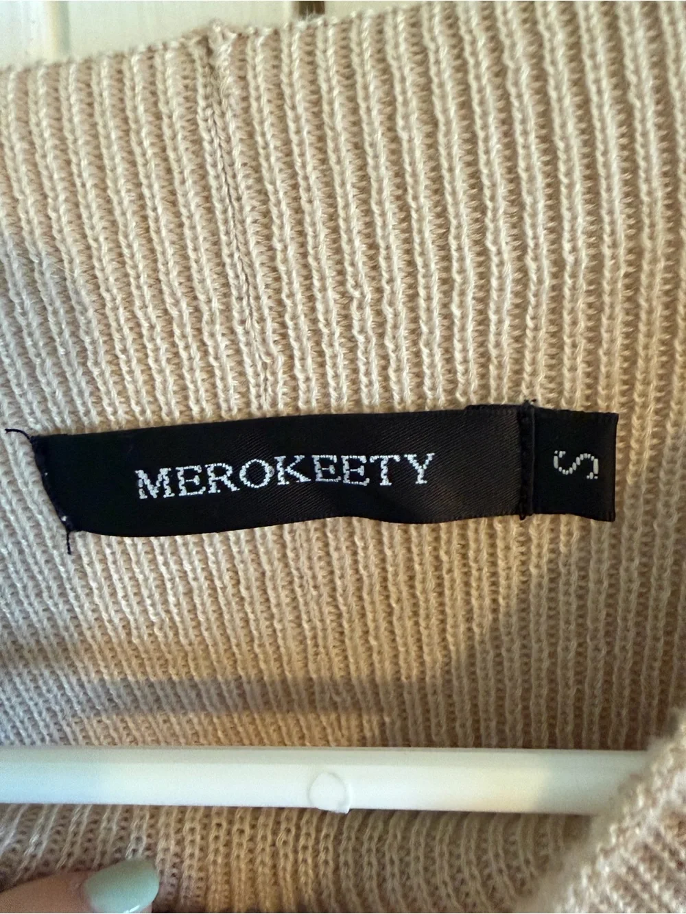 Cropped Knit Short Sleeve Sweater - Merokeety
Small - Picture 2 of 3